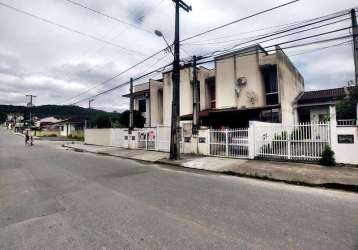 Sobrado geminado no boehmerwald com 2 quartos para venda, 66 m²