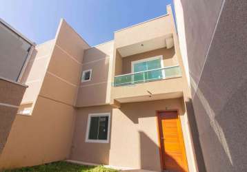 Casa com 4 quartos à venda na rua visconde de macaé, 178, uberaba, curitiba por r$ 620.000