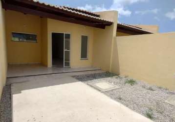Casa com 2 dormitórios à venda de 70m² por r$ 170.000,00 na região de itaitinga/ce