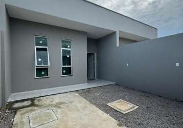 Casa à venda de 137,5m² com 2 quartos por r$ 195.000,00 no ancuri em itaitinga/ce