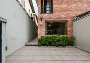 Casa em condomínio fechado com 3 quartos à venda na rua antônio borba, 391, vila madalena, são paulo, 140 m2 por r$ 1.190.000