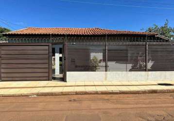 Casa à vende 04 quartos 02 suítes com piscina - bairro taveirópolis