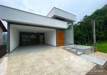 Casa com 3 dormitórios à venda, 234 m² por r$ 800.000,00 - albuquerque - teresópolis/rj