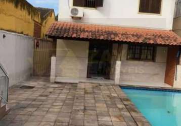 Casa com 4 quartos à venda na rua visconde de maceió, irajá, rio de janeiro, 180 m2 por r$ 745.000