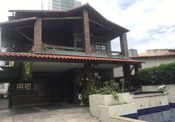 Casa 04 suites com 272m² para venda em lagoa nova