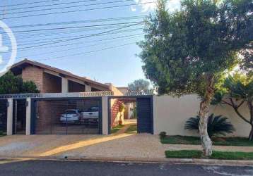 Casa na melhor localização do bairro city barretos, apresenta 3 suítes com armários planejados de excelente qualidade, hall de entrada, sala de tv com