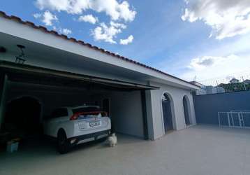 Casa comercial em vila carvalho - sorocaba com 180m², 5 dormitórios e 4 banheiros - venda por r$ 1.200.000