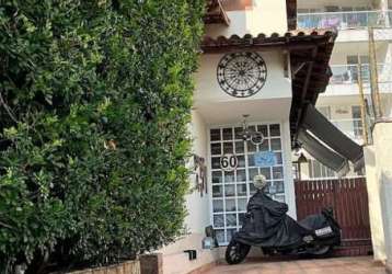 Casa com 3 quartos à venda na rua doutor paulo césar, santa rosa, niterói, 160 m2 por r$ 1.100.000