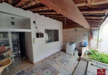 Casa em condomínio fechado com 2 quartos à venda na viveiros de castro, 165, copacabana, belo horizonte por r$ 450.000