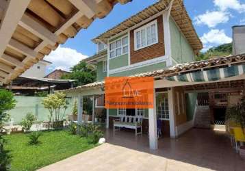 Live vende - casa com 3 dormitórios à venda, 201 m² por r$ 780.000 - badu - niterói/rj