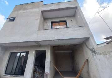 Casa com 3 quartos à venda na rua manoel albano roskamp, cajuru, curitiba, 115 m2 por r$ 639.000