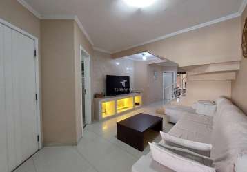 Casa com 3 quartos à venda na rua uniflor, centro, pinhais, 245 m2 por r$ 750.000