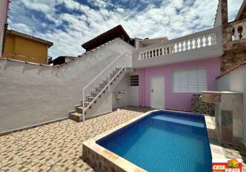 Casa 2 quartos com piscina a 80 metros da praia mongagua/sp