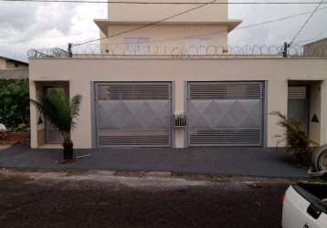 Casa - sobrado padrão, para venda em uberlândia/mg