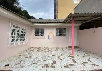 Casa com 2 quartos para alugar na rua fernando de noronha, 485, santa cândida, curitiba por r$ 1.100
