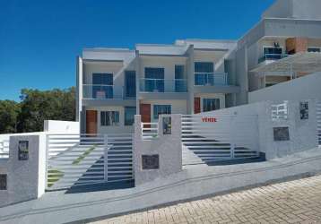 Casa com 2 quartos à venda na rua vanderlei de oliveira, 7, forquilhinhas, são josé por r$ 375.000