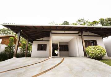 Casa com 4 quartos à venda na niterói, 203, margem esquerda, gaspar, 230 m2 por r$ 750.000