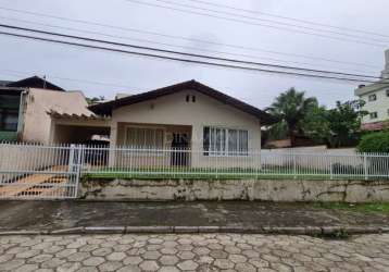 Casa com 3 quartos à venda na rua teresópolis, 342, itoupava seca, blumenau, 183 m2 por r$ 750.000