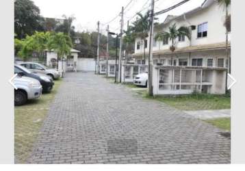 Casa em condomínio fechado com 2 quartos à venda na rua oswaldo lussac, taquara, rio de janeiro, 60 m2 por r$ 265.000