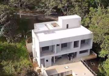 Casa com 3 dormitórios à venda, 378 m² por r$ 1.030.000,00 - condomínio reserva ibirapitanga - santa isabel/sp