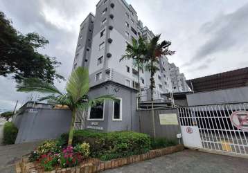 Apartamento com 3 quartos para alugar no bucarein, joinville  por r$ 1.900