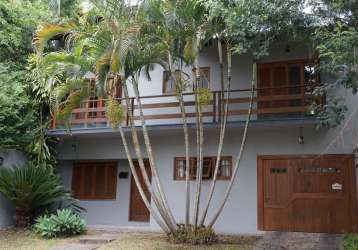 Casa com 4 quartos à venda na rua landel de moura, 111, tristeza, porto alegre por r$ 1.275.000