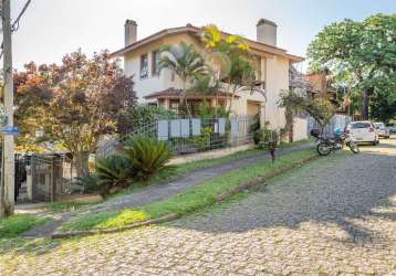 Casa com 3 quartos à venda na rua edgar luiz schneider, 165, jardim isabel, porto alegre por r$ 750.000