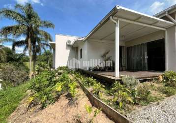 Casa com 3 quartos à venda no são pedro, guabiruba , 230 m2 por r$ 1.700.000