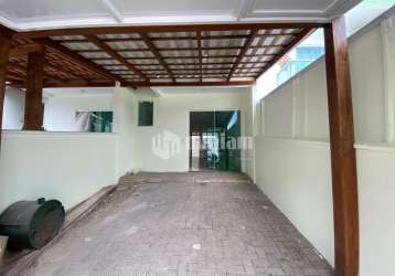 Casa com 2 quartos para alugar no cedrinho, brusque , 70 m2 por r$ 1.500