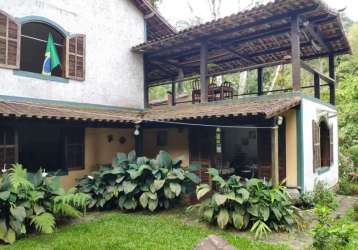Casa em condomínio fechado com 3 quartos à venda na avenida dedo de deus, cantagalo, guapimirim, 180 m2 por r$ 800.000