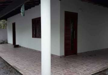 Casa em condomínio fechado com 2 quartos à venda na avenida dedo de deus, cantagalo, guapimirim, 100 m2 por r$ 200.000