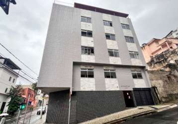 Apartamento com 3 quartos para alugar na rua marechal deodoro, centro, juiz de fora, 109 m2 por r$ 1.300