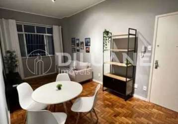 Apartamento com 1 quarto à venda na rua almirante teffe, centro, niterói, 50 m2 por r$ 350.000