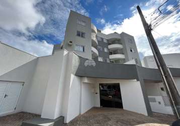 Apartamento com 2 quartos para alugar na rua luiz favretto, 20, centro, pato branco, 50 m2 por r$ 1.500