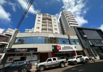Apartamento com 2 quartos para alugar na rua caramuru, 705, centro, pato branco, 77 m2 por r$ 1.600