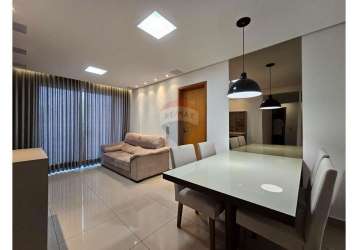 Apartamento  mobiliado com 2 dormitórios com 69 m² no buritis por 3.900,00