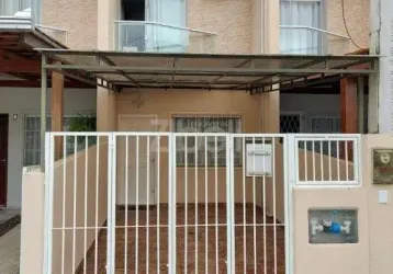 Sobrado geminado no joão costa com 2 quartos para venda, 66 m²