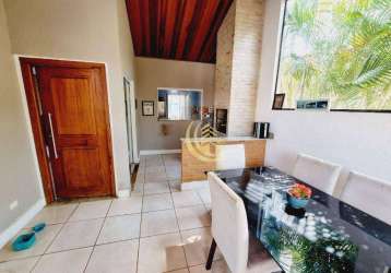 Casa com 3 dormitórios à venda, 180 m² por r$ 680.000 - condomínio hípica pinheiro - taubaté/sp