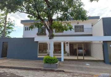 Casa à venda na rua chile, centro, londrina por r$ 850.000