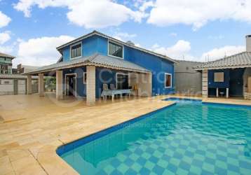 Casa à venda com piscina e 4 quartos em peruíbe, no bairro estancia sao jose