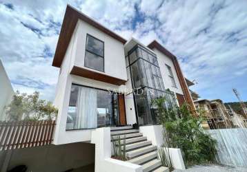 Casa com 3 dormitórios à venda, 224 m² por r$ 2.408.000 - valparaíso - petrópolis/rj