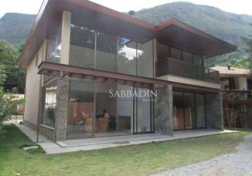 Casa com 4 dormitórios à venda, 269 m² por r$ 2.319.950,60 - fazenda inglesa - petrópolis/rj
