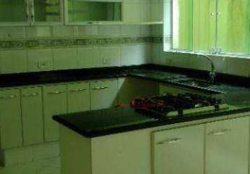 Casa com 3 dormitórios para alugar por r$ 7.000/mês - condomínio arujá 5 - arujá/sp