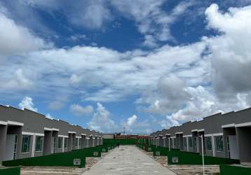 Casas novas em condomínio no bairro curicaca