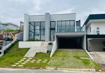 Casa para venda em parque dom henrique de 272.15m² com 4 quartos, 4 suites e 6 garagens