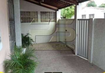 Casa com 3 dormitórios à venda por r$ 230.000,00 - centro - jaguaribe/ce