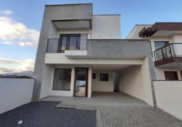 Casa com 3 quartos à venda no centro, rio dos cedros  por r$ 525.000