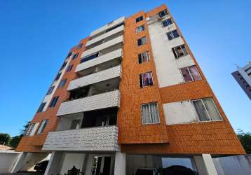 Apartamento amplo a venda no bairro papicu