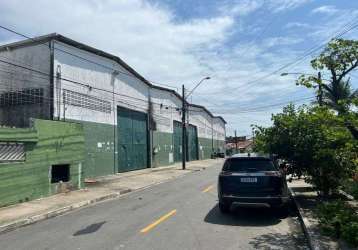 Galpão/depósito/armazém para aluguel possui 500 metros quadrados