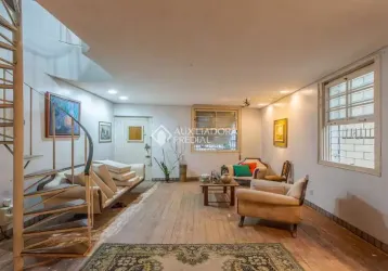 Casa em condomínio fechado com 3 quartos à venda na rua são carlos, 671, floresta, porto alegre, 400 m2 por r$ 1.850.000